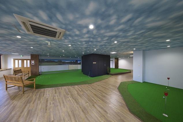 golf_living_koga_corridor.jpg